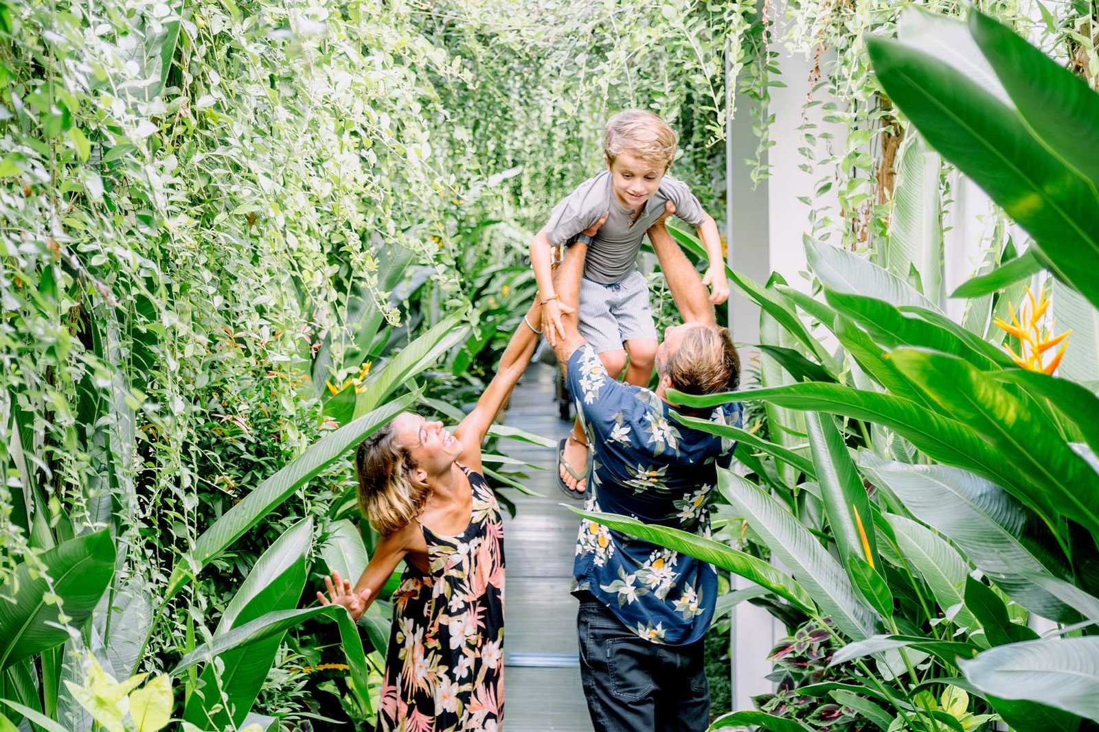 family-3-monacoblu-landscape